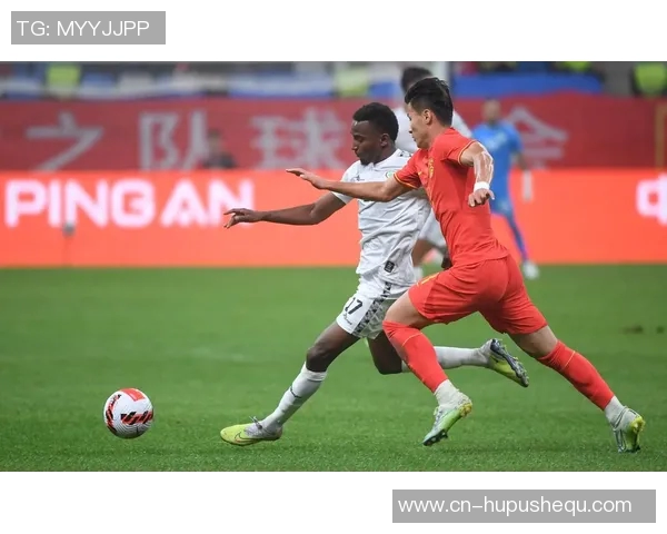 中国足球迎战巴勒斯坦队全力争胜展现实力与团结精神